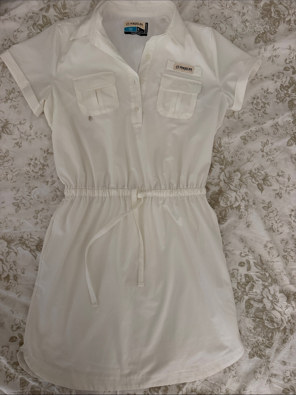 Magellan Outdoors Women's White Drawstring Pocket Shirt Dress